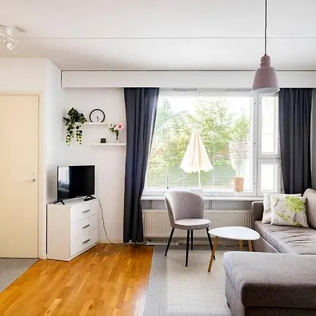 Yksioe Saunalla Ja Patiolla Apartman